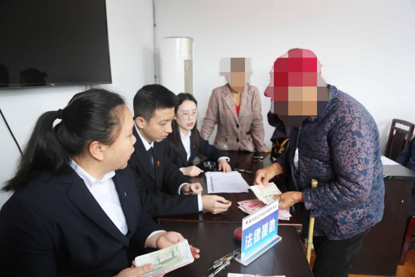 什么情况可以申请法律援助律师 176352098102188511125082849940.gif